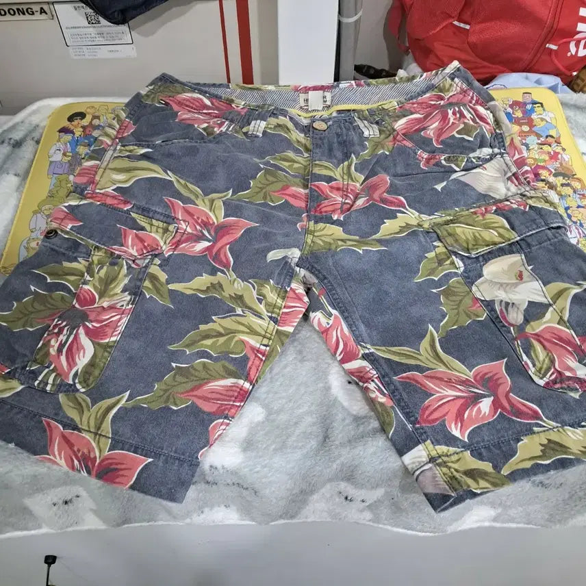 [BUNJANG] Tommy Hilfiger Hawaiian Flower Short Pants / 무배)타미 하와이안 플라워 숏팬츠 반바지 34