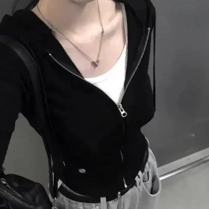[BUNJANG] KCHI Made Slim Ribbed Hoodie Zip-up / [새상품] 크치made 자체제작 라인감기 골지 슬림 후드집업