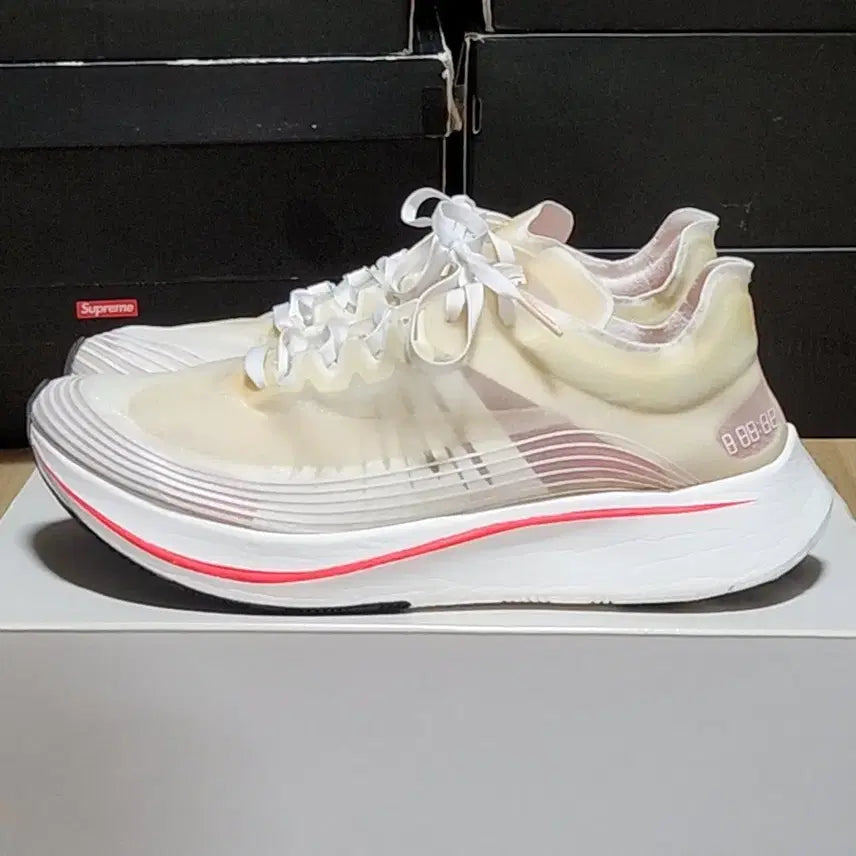 [BUNJANG] Nike Zoom Fly SP Crimson Running Shoes (280mm) / 나이키 줌플라이 280 SP 크림슨