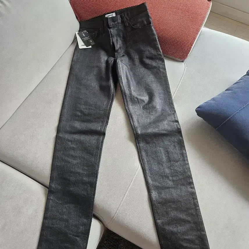 [BUNJANG] Omerta Matte Coating Jeans Black / [1] 오메르타 매트 코팅진 새상품