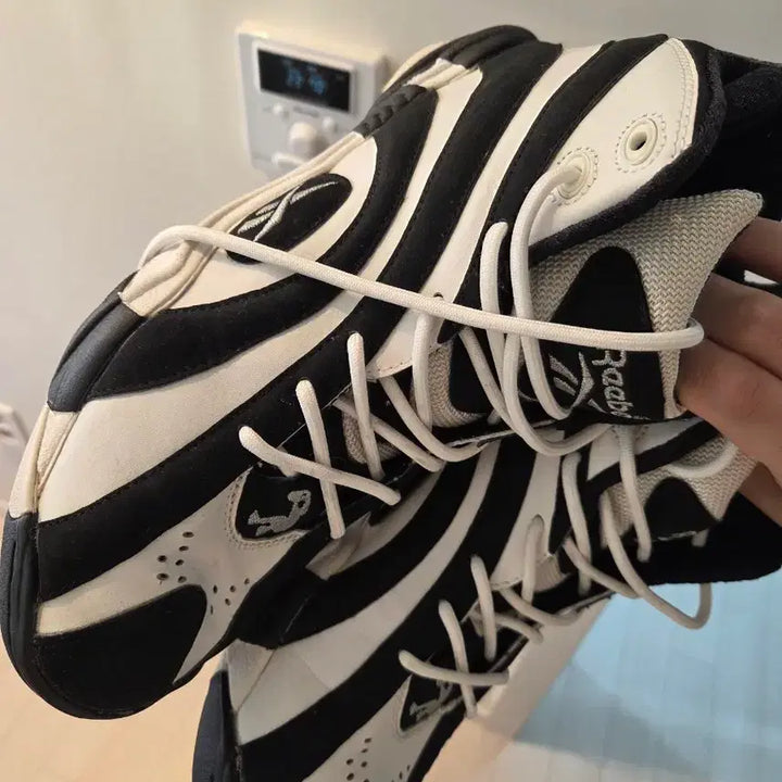 [BUNJANG] Reebok Shaqnosis Basketball Shoes / 리복 샤크노시스 / 농구화 / 리복 / 샤크노시스