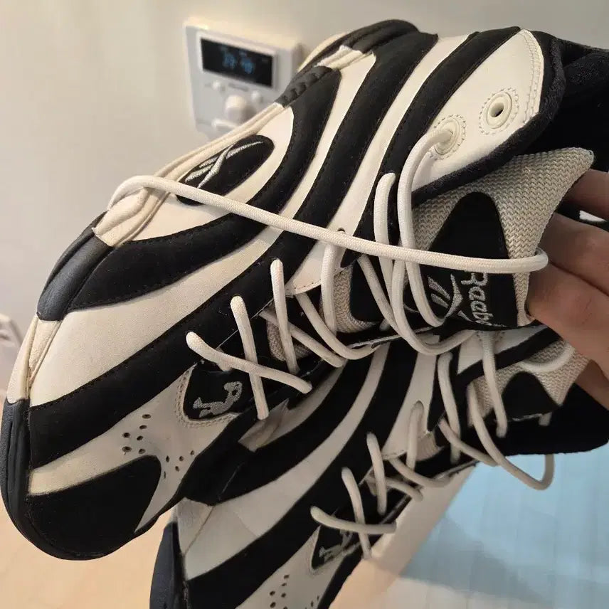 [BUNJANG] Reebok Shaqnosis Basketball Shoes / 리복 샤크노시스 / 농구화 / 리복 / 샤크노시스