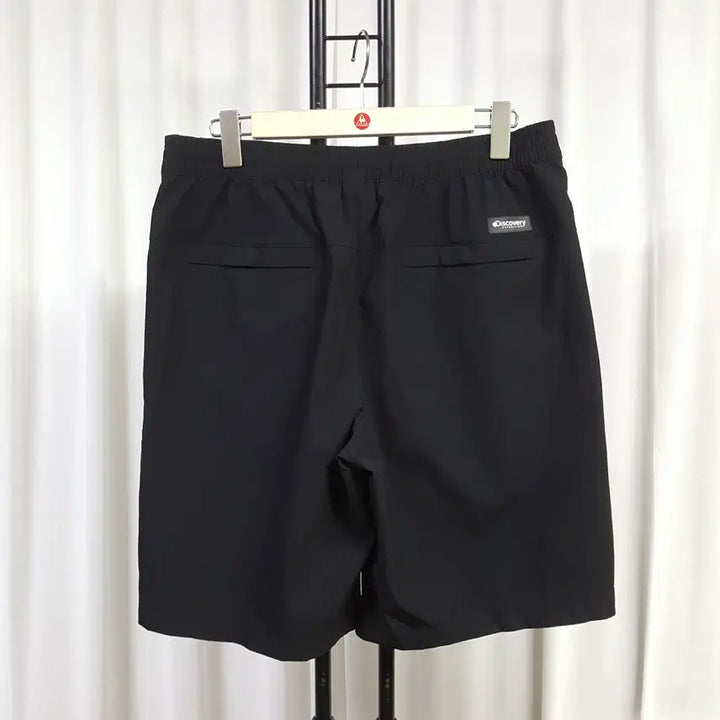 [SOLD OUT] 24년 디스커버리 남성 반바지 블랙 34인치 오일장