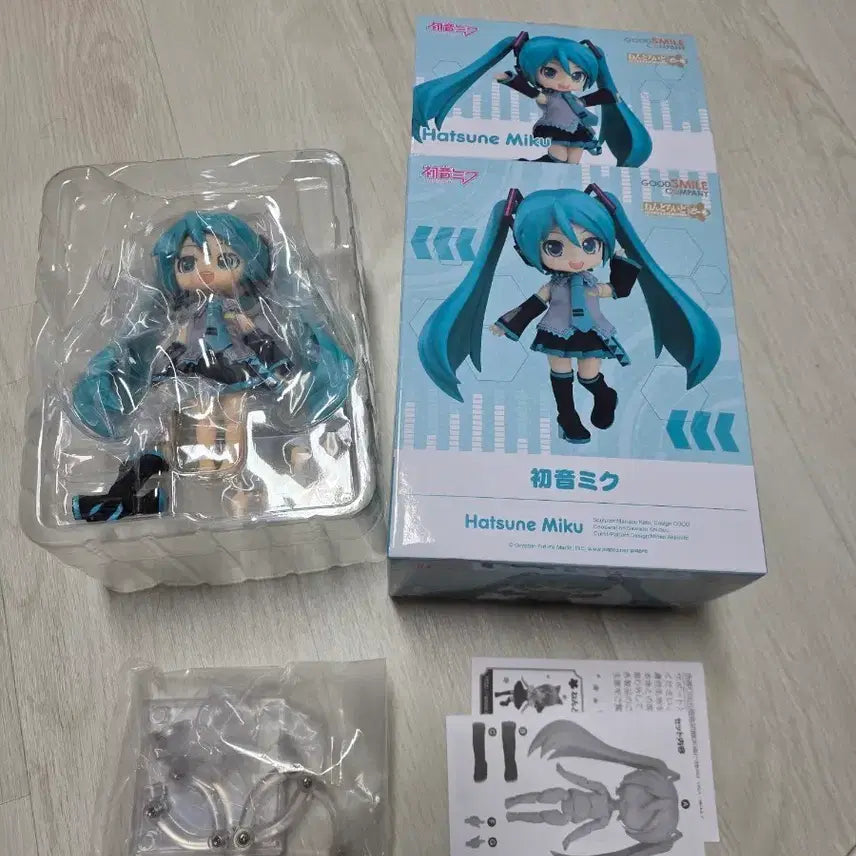 [BUNJANG] Nendoroid Doll Hatsune Miku / 넨도로이드돌 하츠네미쿠