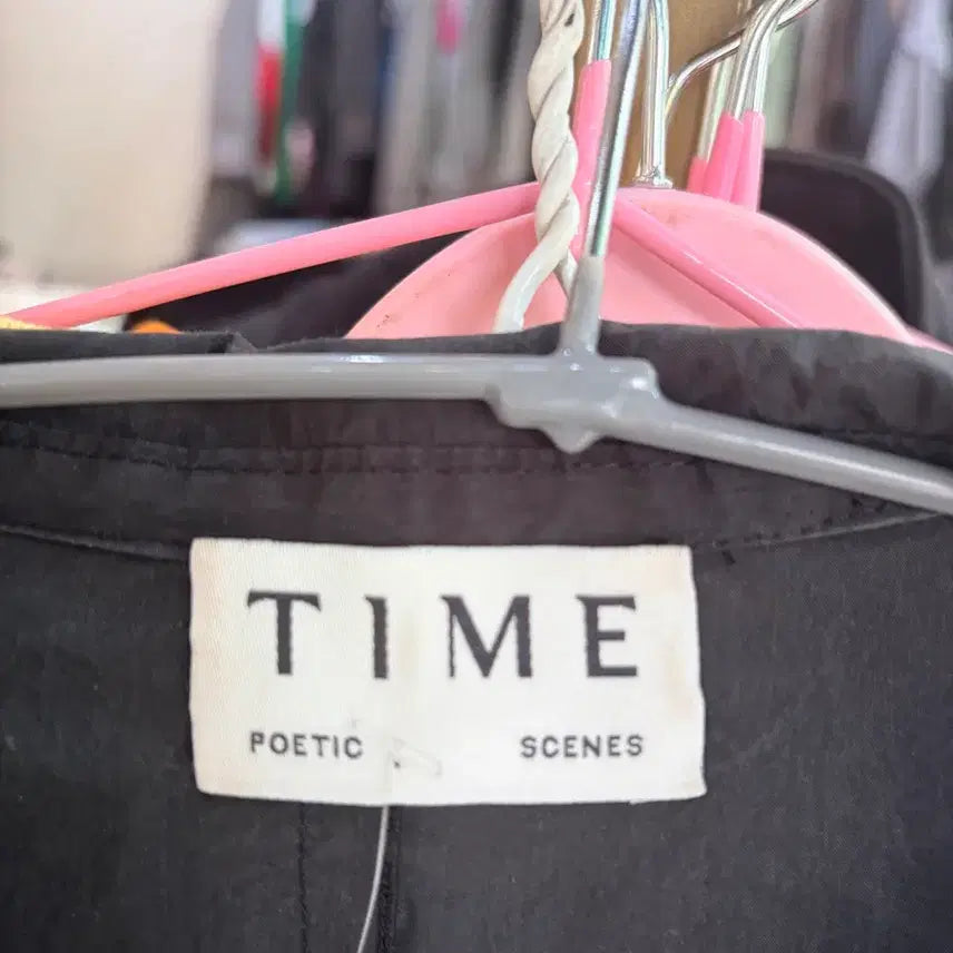 [SOLD OUT] TIME 타임 블랙 더블 버튼 자켓 블라우스