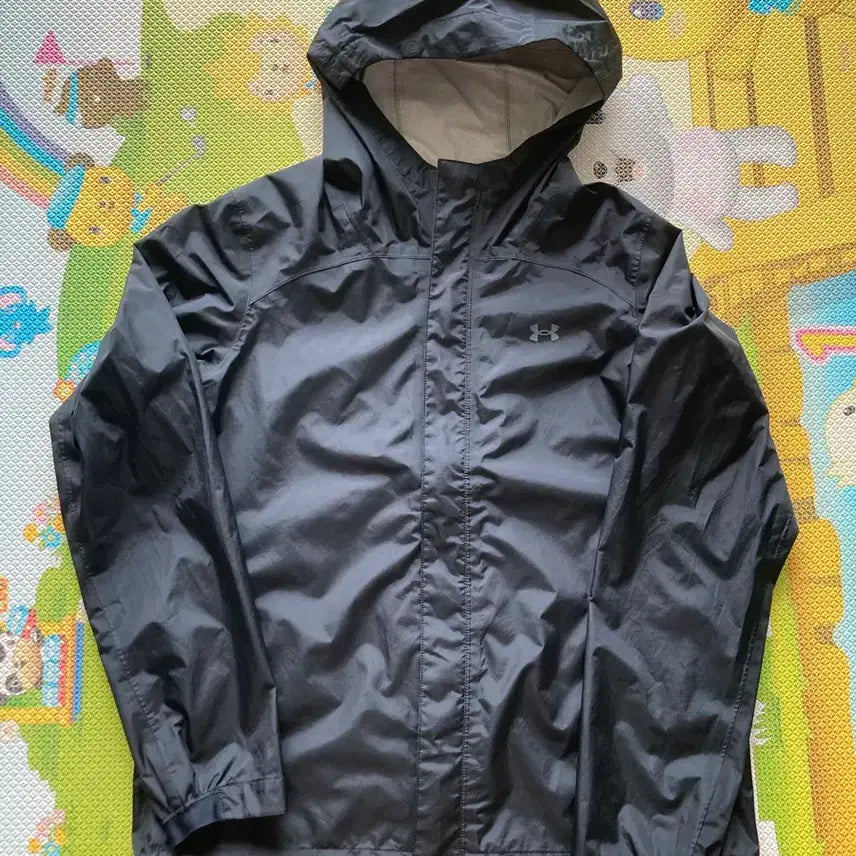 [BUNJANG] Under Armour Black Hooded Windbreaker Jacket / 언더아머 후드 바람막이 블랙 M MD 자켓 재킷 잠바 점퍼 맨투맨 모자