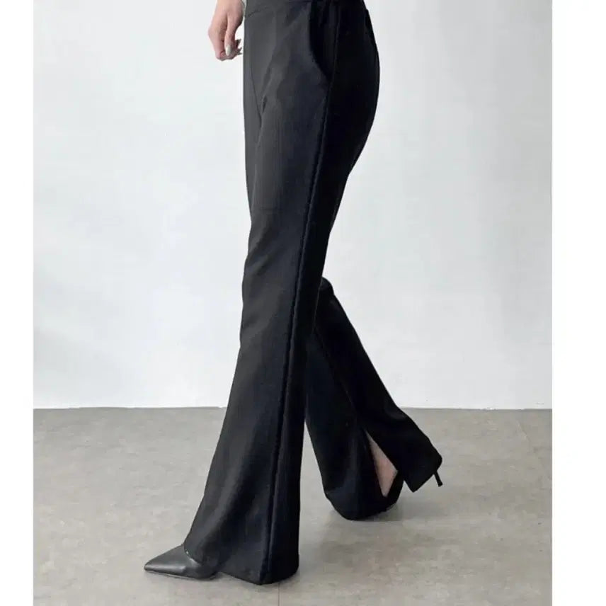 [BUNJANG] Semi Bootcut Banding Slacks with Side Slits / 스판 트임 롱기장 세미부츠컷 밴딩 슬랙스