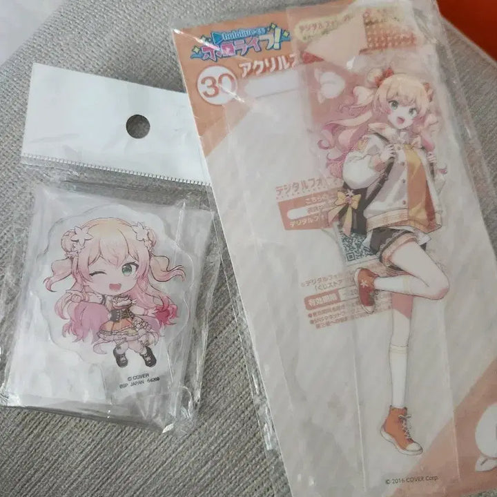 [BUNJANG] Hololive Momosuzu Nene Acrylic Stand Bundle / 홀로라이브 모모스즈 네네 아크릴 스탠드 일괄