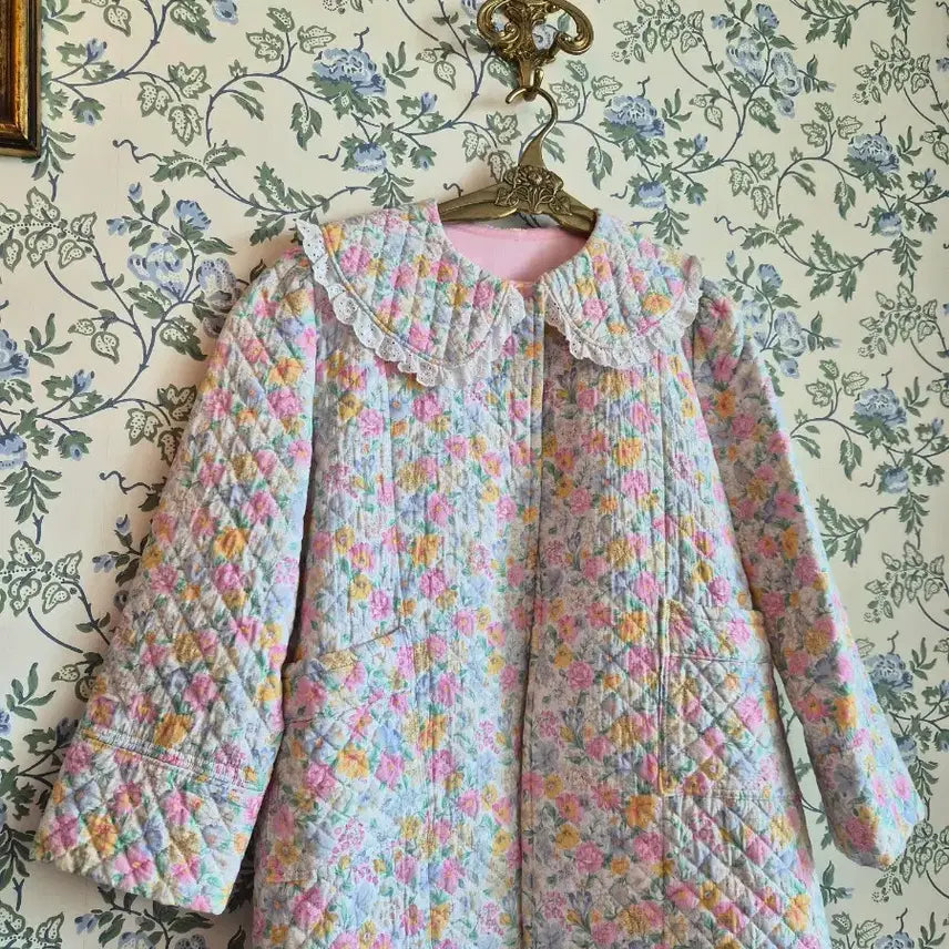 [BUNJANG] European Antique Vintage Quilted Floral Long Jacket / 유럽 엔틱 빈티지 누빔 퀼팅  플라워 롱 자켓