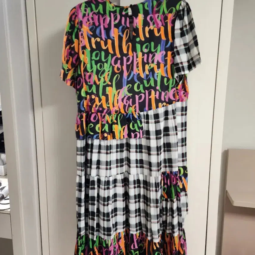 [BUNJANG] Checkered Long Dress with Colorful Print / 보세원피스