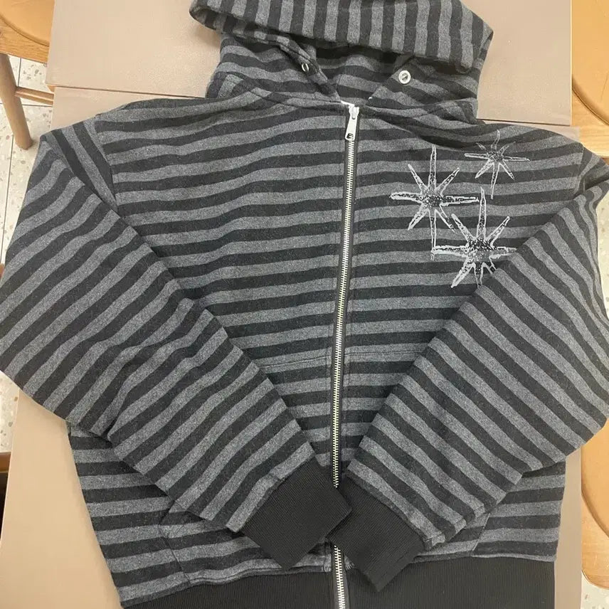 [BUNJANG] Untitled Stripe Zip-Up Hoodie - Medium / (리쿠 후디)언타이틀 스트라이프 후드집업 M사이즈