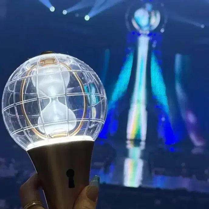[BUNJANG] ATEEZ Lightiny Ver.2 Light Stick / (일택포) 에이티즈 응원봉 라2티니 라이티니2 양도