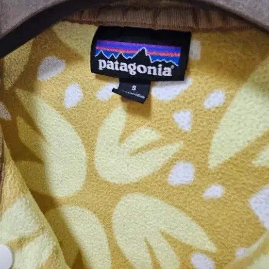 [BUNJANG] Patagonia Synchilla Yellow Pattern Fleece Jacket Women&