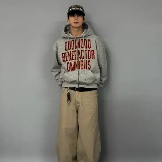 [BUNJANG] Omniverse Lettering Hooded Zip-Up / 옴니버스 크롭 핑거홀 후드집업