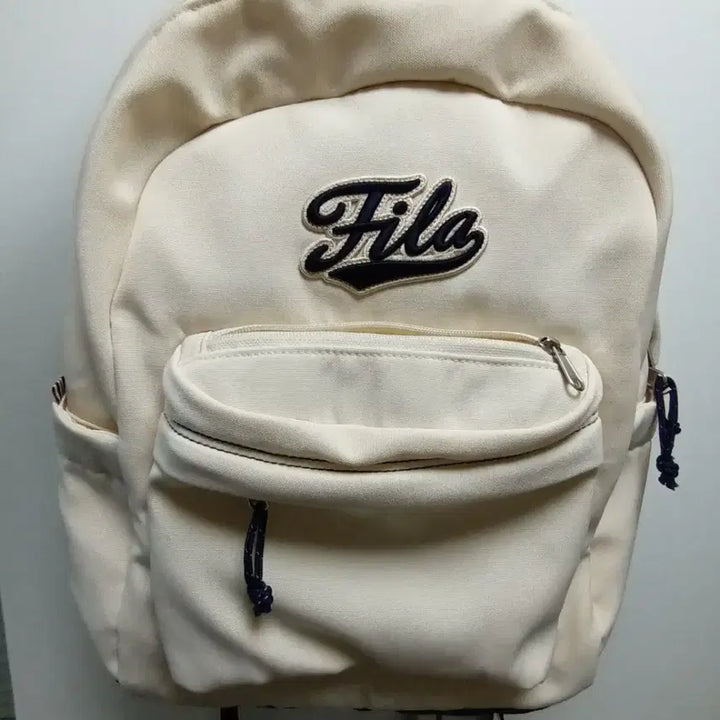 [BUNJANG] 휠라 레트로 백팩 가방 대학생가방 FILA / 휠라 레트로 백팩 가방 대학생가방 중고생가방 학생가방 FILA