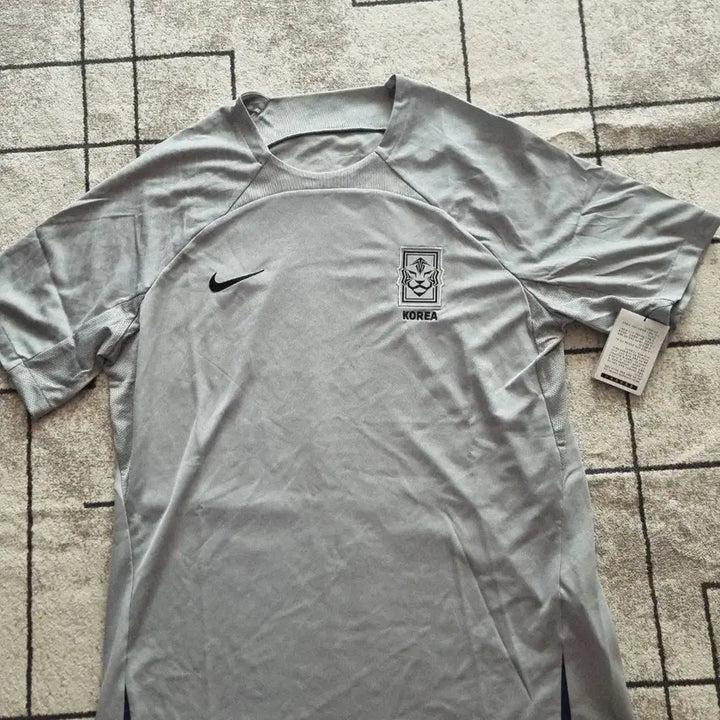 [BUNJANG] South Korea National Team Coach Short Sleeve Performance T-Shirt XL / [새상품] 대한민국 국가대표 지급용 코치 반팔 기능성 그레이 사이즈 XL