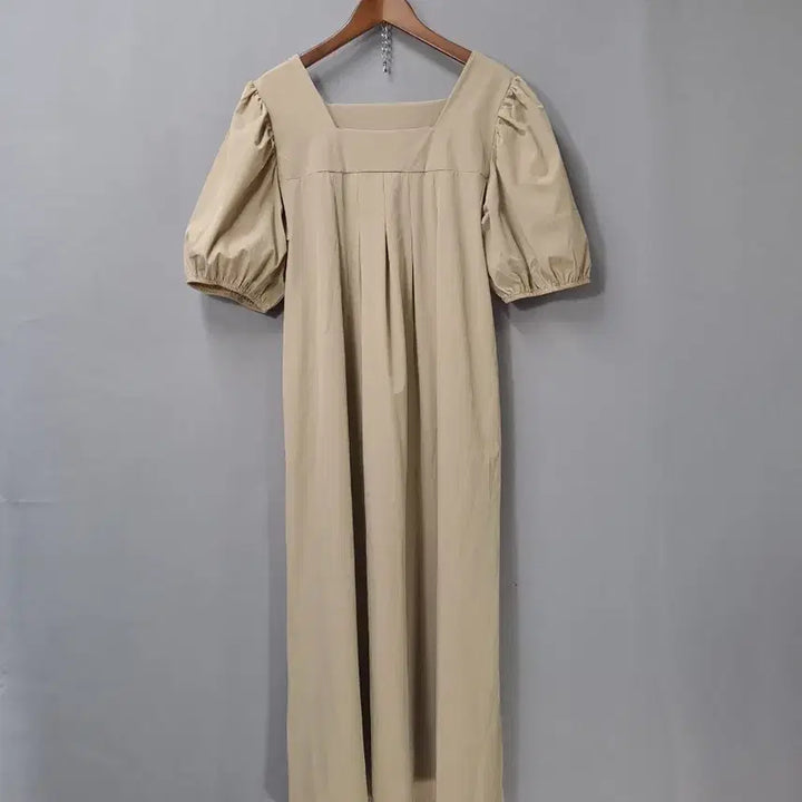 [BUNJANG] Beige Square Neck Spandex Shirring Long Dress / 베이지 스퀘어넥 스판 셔링 롱 원피스