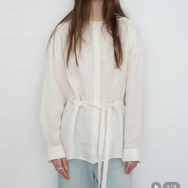 [BUNJANG] The Lourst Linen Eyelet Blouse / 더라우스트 린넨 아일렛 블라우스