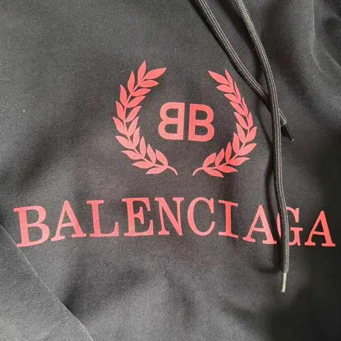 [BUNJANG] Balenciaga Laurel Logo Hoodie / 발렌시아가 월계수 검핑 후드티