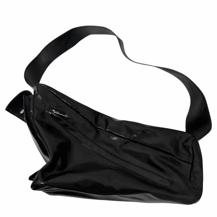 [BUNJANG] Black Shoulder Bag with Zipper Detail / 블랙 숄더백