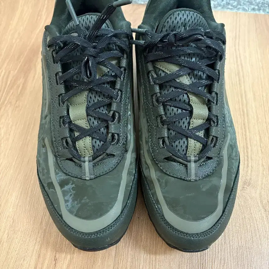 [BUNJANG] Nike x Worksout Air Max 95 Medium Olive Sequoia / 나이키 x 웍스아웃 에어맥스 95 미디움 올리브 앤 세쿼이아 (280)