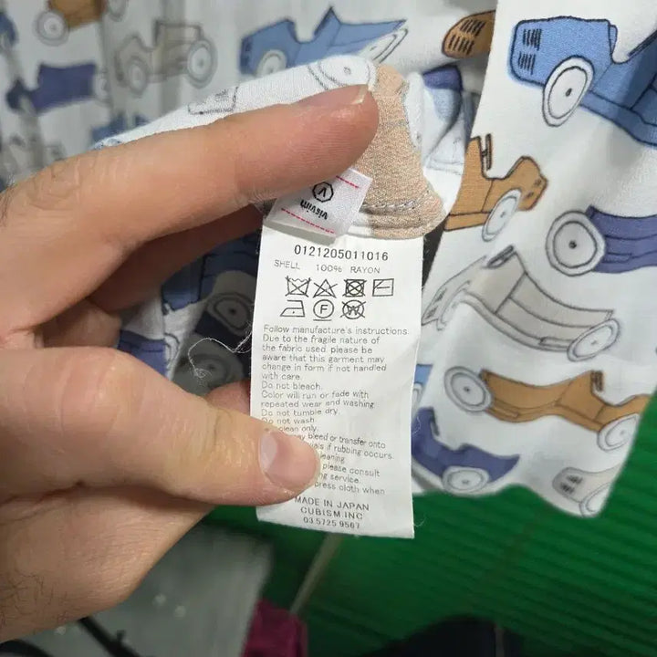 [BUNJANG] BIZVI 21SS T-shirt Size 4 / 비즈비 21ss 반팔셔츠 4사이즈