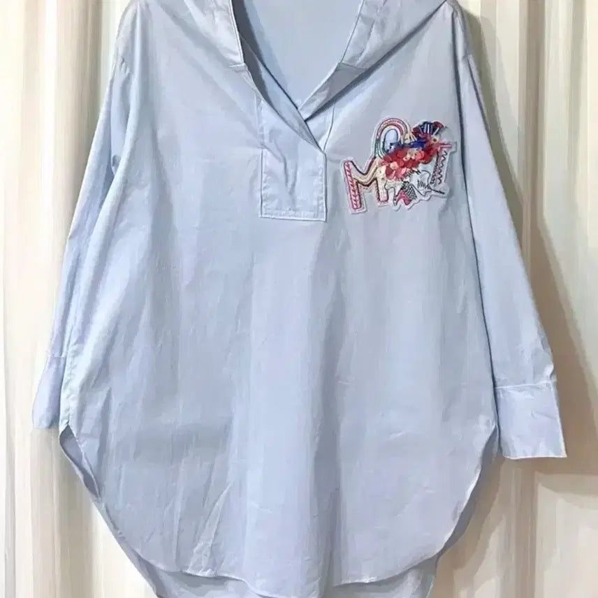 [BUNJANG] Light Blue Hooded Shirt Blouse (Size 55-66) / 하늘색 후드 셔츠 블라우스 55-66 거의새것