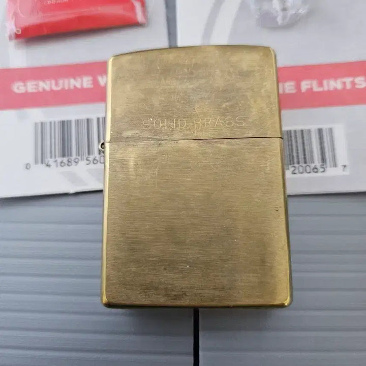 [BUNJANG] Genuine Brass Zippo Lighter Set with Genuine Oil, Wick, and Flint / 정품 사용 브래스 지포 +정품 오일,심지,부싯돌 세트