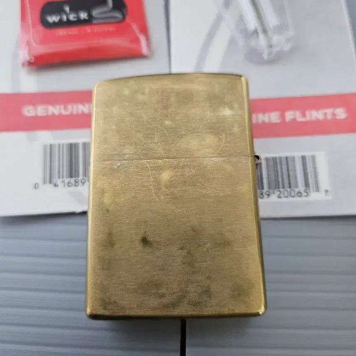 [BUNJANG] Genuine Brass Zippo Lighter Set with Genuine Oil, Wick, and Flint / 정품 사용 브래스 지포 +정품 오일,심지,부싯돌 세트