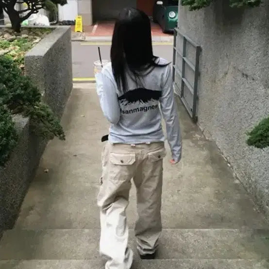 [BUNJANG] Magnesium Carbonate Long Sleeve T-Shirt Sky Blue / 탄산마그네슘 롱슬리브 스카이블루