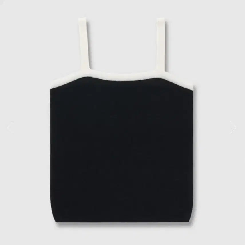 [BUNJANG] Urbanic30 Yvon Sleeveless Knit Black / [Urbanic30] Yvon sleeveless knit (블랙)