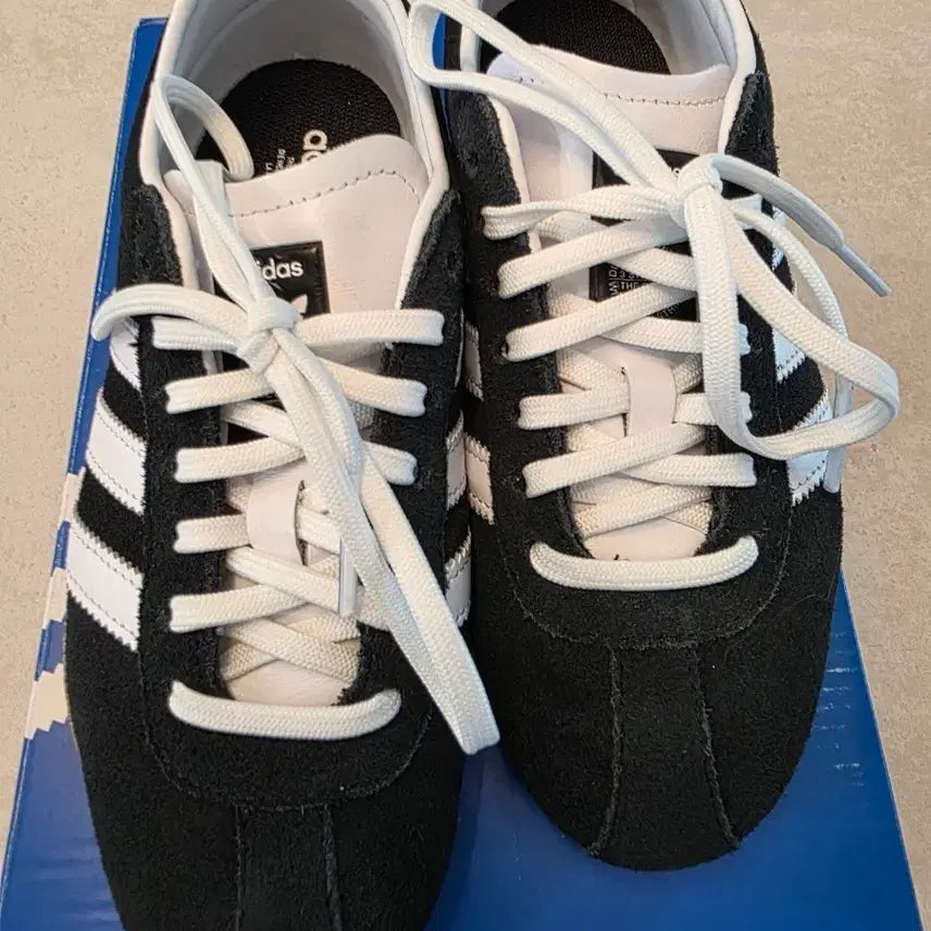 [SOLD OUT] 아디다스 도쿄 블랙 220