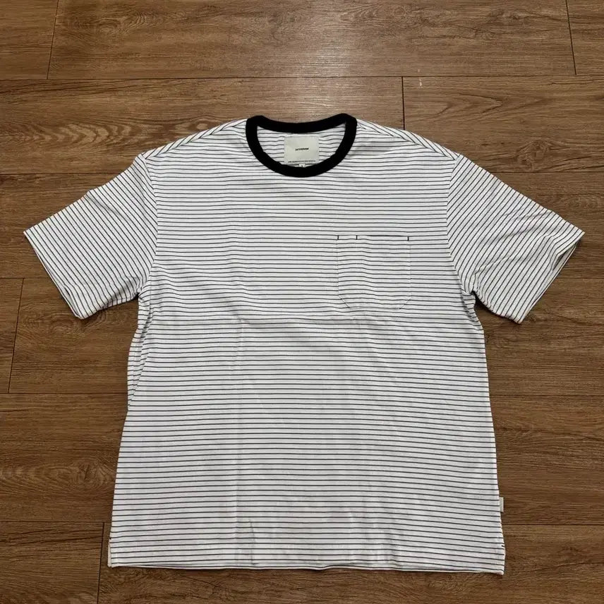 [BUNJANG] THEIROw Stripe Short Sleeve T-Shirt Size 3 / 인더로우 스트라이프 반팔 3사이즈