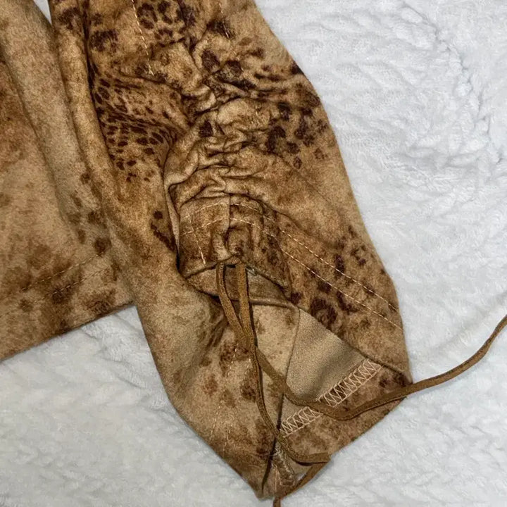 [BUNJANG] Vintage Y2K Leopard Long Sleeve Top / 빈티지 오리엔탈 y2k 레오파드 롱슬리브