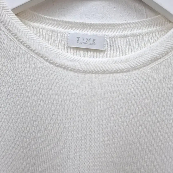 [BUNJANG] Time White Knit T-Shirt / 타임  화이트 니트  Free
