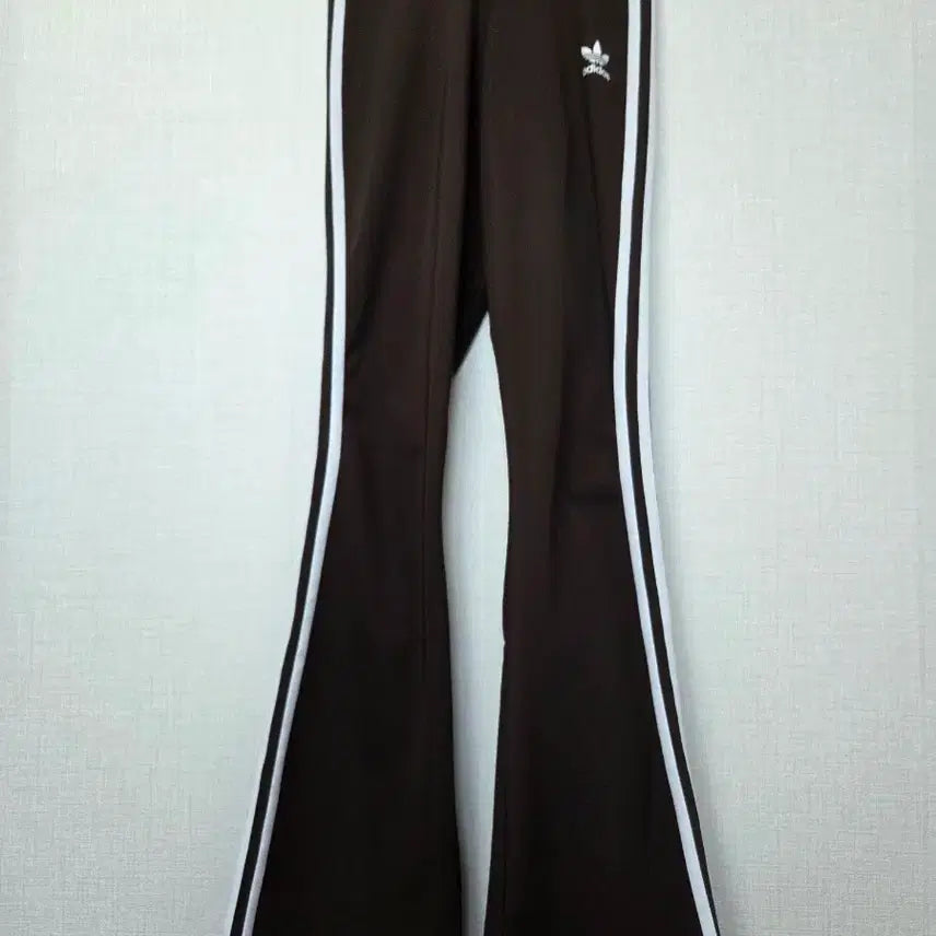[BUNJANG] Adidas Bootcut Leggings / 아디다스 부츠컷   레깅스