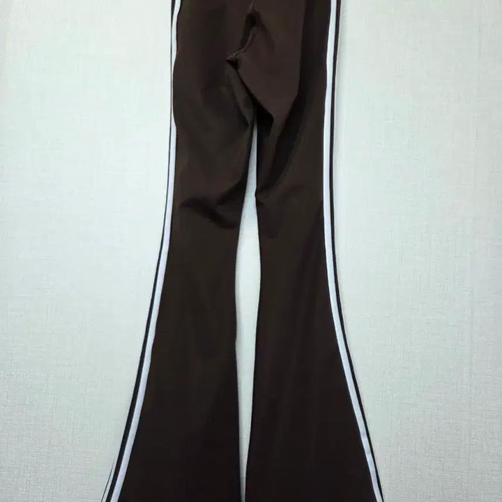 [BUNJANG] Adidas Bootcut Leggings / 아디다스 부츠컷   레깅스
