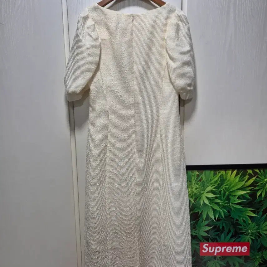 [BUNJANG] OUTSHELL Ivory Puff Sleeve Midi Dress / (타임세일)(새상품)OUTSHELL 아이보리 퍼프 반팔 원피스