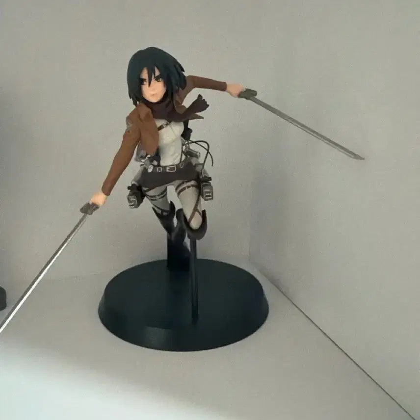 [BUNJANG] Attack on Titan Mikasa (SEGA) Figure / (새상품)진격의거인 미카사(세가)