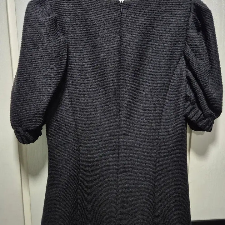 [BUNJANG] OUTSHELL Black Puff Sleeve Long Dress / (타임세일)(새상품)OUTSHELL 블랙 퍼프 반팔 원피스