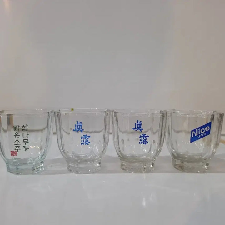 [BUNJANG] Jinro Oak Barrel Clear Soju Palgak Cup Set / 진로 참나무통 맑은소주 나이스 팔각잔 소주잔 소주컵 술잔