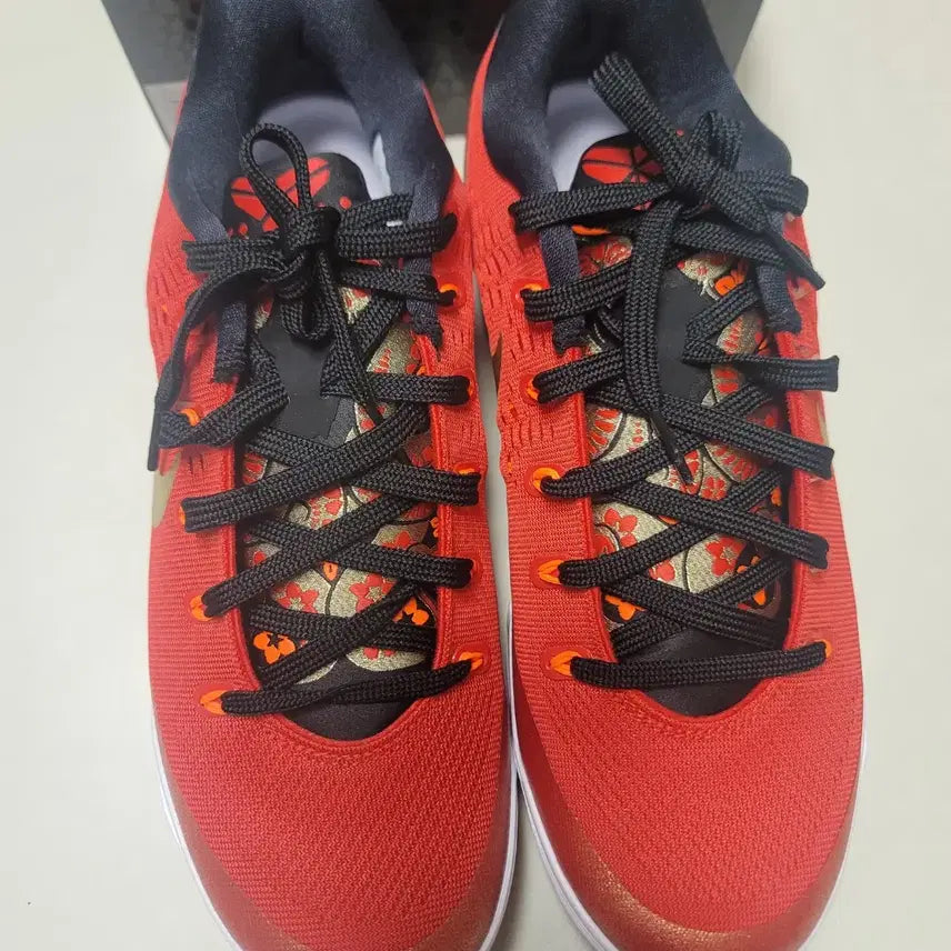 [BUNJANG] Kobe 9 EM Red and Gold Basketball Shoes / [270] 코비9 EM 레드 앤 골드