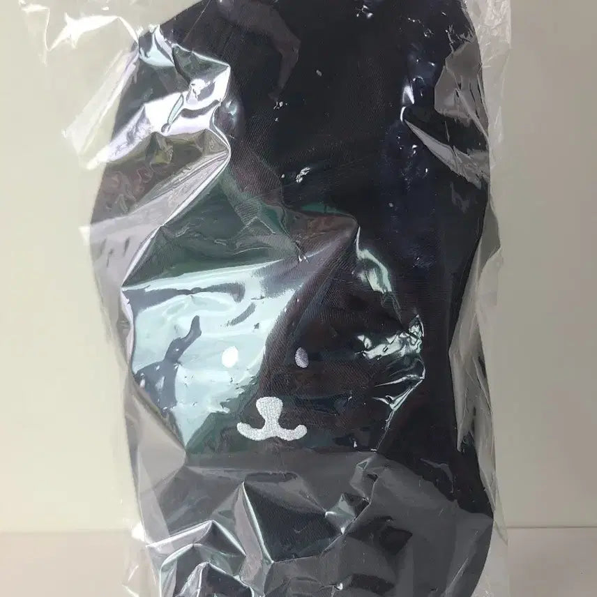 [BUNJANG] Nagano Market Nodding Bear Cap Monochrome Kuma Hat / 나가노마켓 농담곰 모자 캡 모노크롬한 쿠마