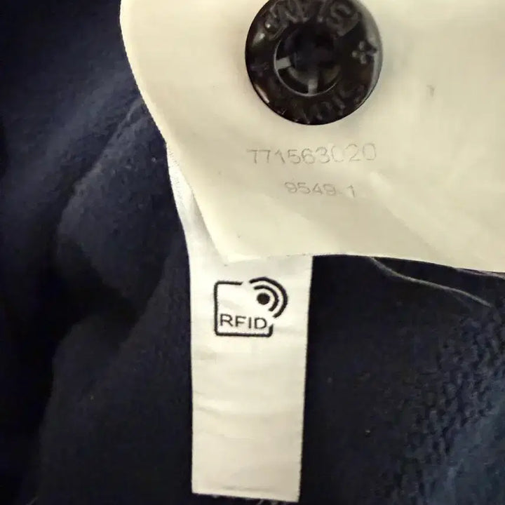 [BUNJANG] Stone Island Navy XL Sweatshirt / 스톤아일랜드 맨투맨 네이비 XL