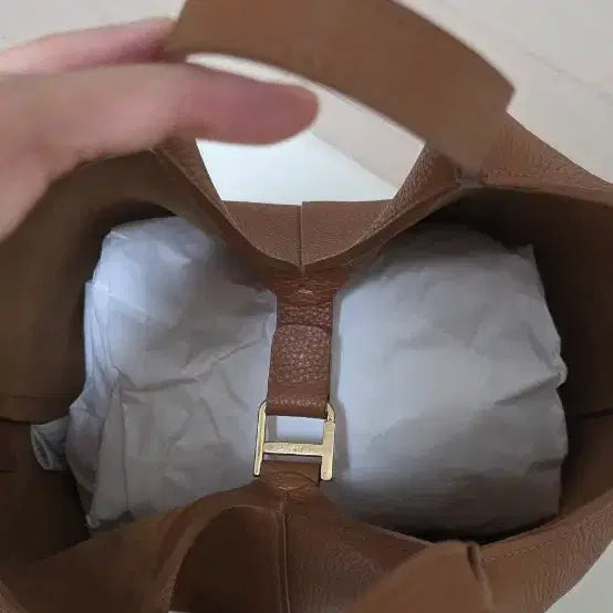 [BUNJANG] Time Eclipse Leather Tote Bag with Lanvin Pearl Charm / 새상품)한섬 타임 가죽 이클립스백 + 랑방진주 장식