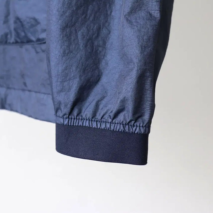 [SOLD OUT] 스톤아일랜드 멤브라나 후드 바람막이 네이비 XL팝니다.