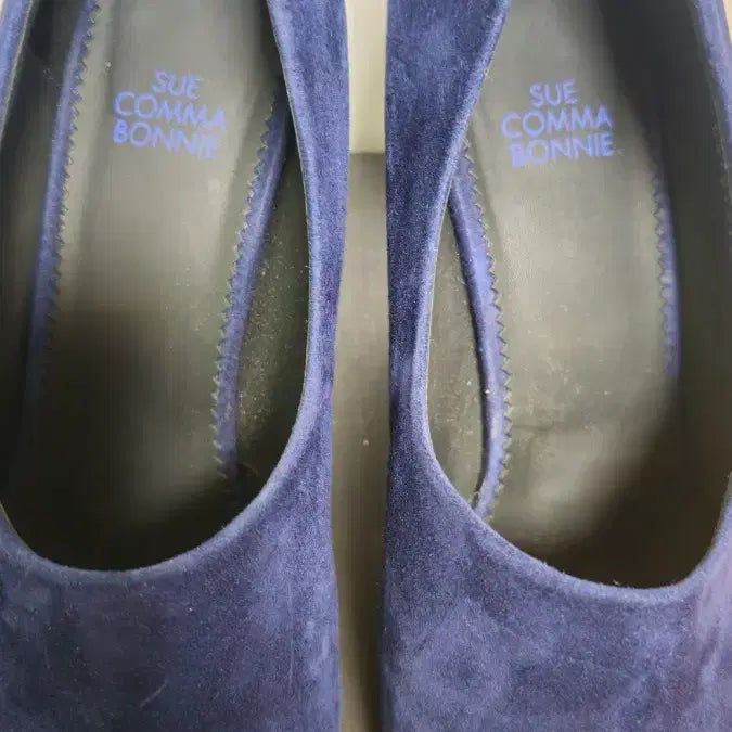 [BUNJANG] SUECOMMA BONNIE Suede Navy Pumps / 슈콤마보니 380사이즈