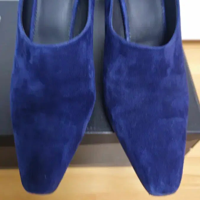 [BUNJANG] SUECOMMA BONNIE Suede Navy Pumps / 슈콤마보니 380사이즈