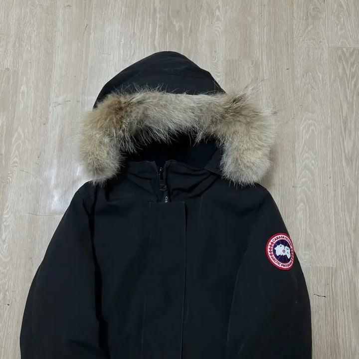 [SOLD OUT] 캐나다구스 로고 와펜 퍼후드 롱패딩 파카 S/90