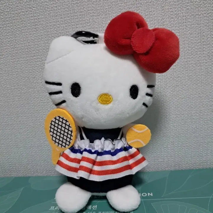 [BUNJANG] Hello Kitty Tennis Doll Keyring / 헬로키티 테니스 인형 키링